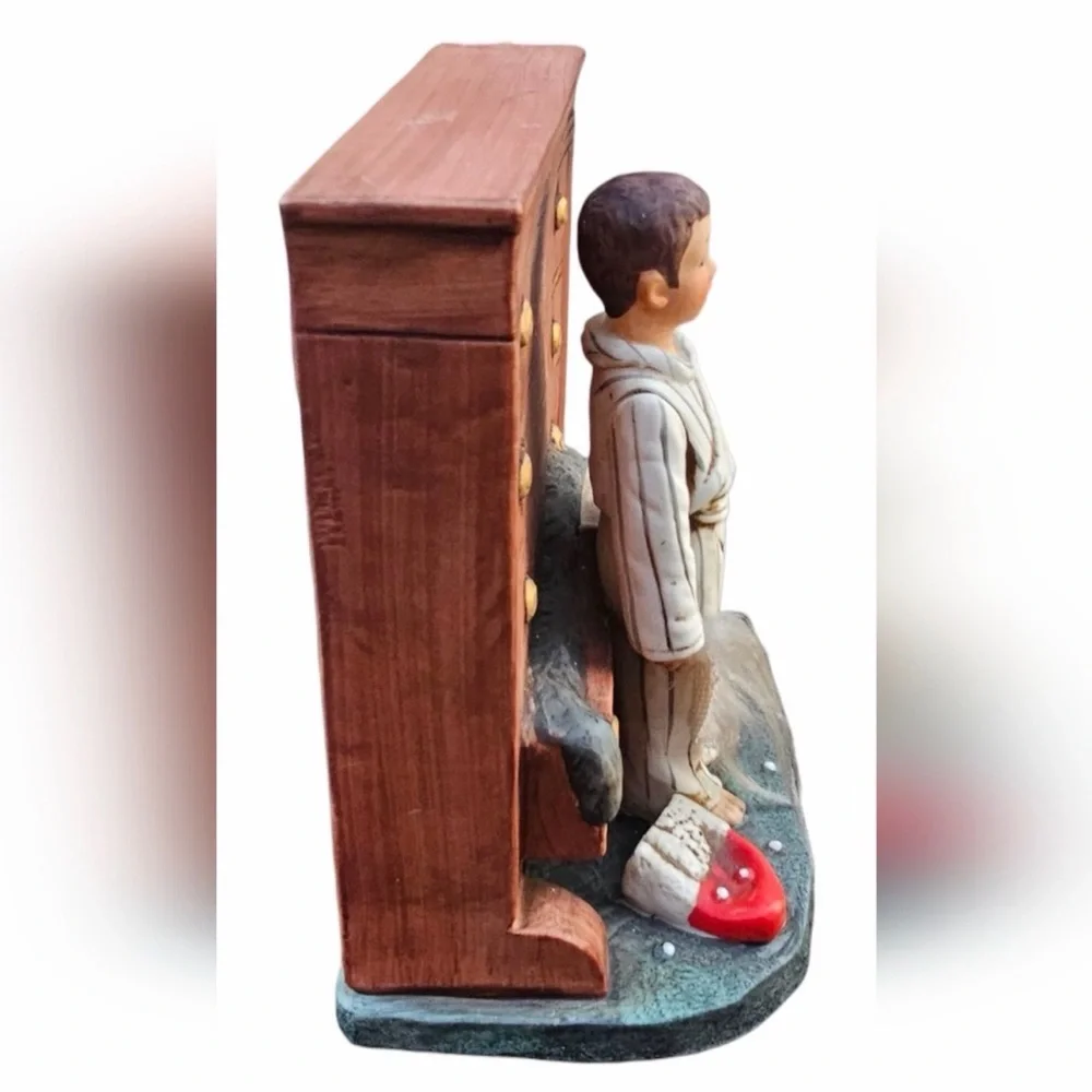 Vintage Norman Rockwell”Discovery”Figurine1975 Dave GrossmanSaturdayEveningPost